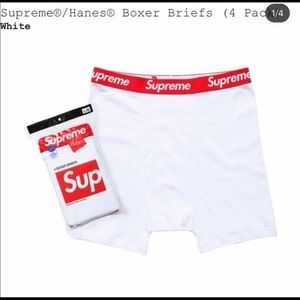 Pair Supreme x Hanes Boxer